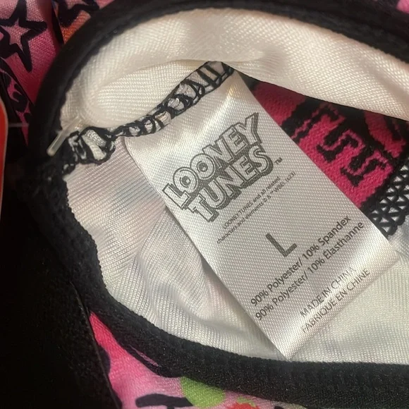 Set - Picture 4 of 6